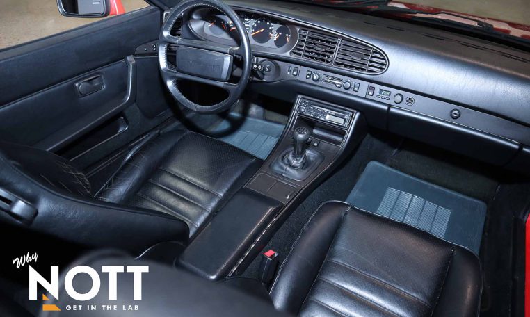1988 PORSCHE 944S