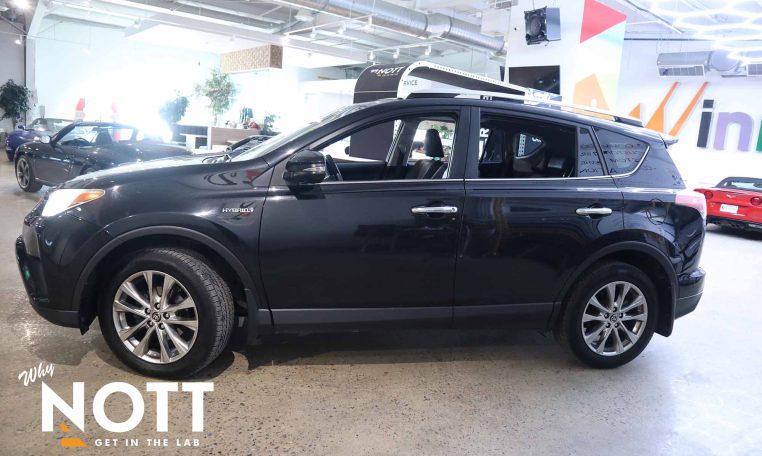 2016 TOYOTA RAV-4 HYBRID LIMITED