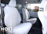 2020 TOYOTA SIENNA LE