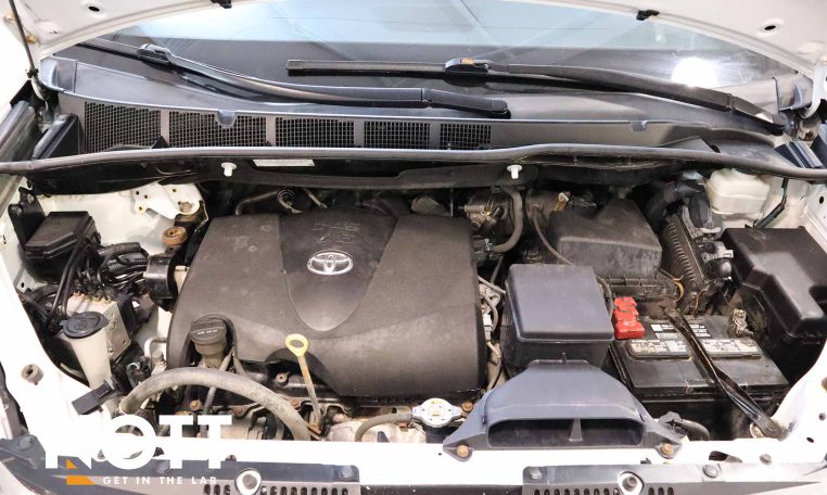 2020 TOYOTA SIENNA LE