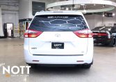 2020 TOYOTA SIENNA LE