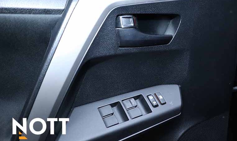 2017 TOYOTA RAV-4 LE 1 OWNER | LOW KMS