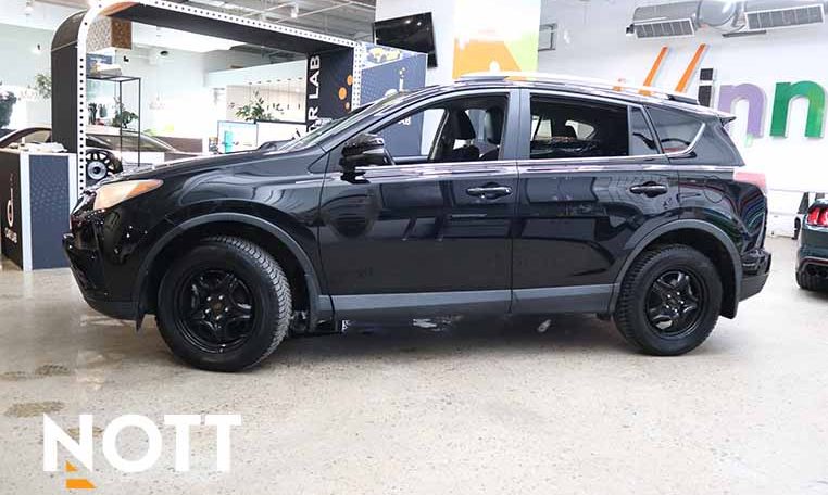 2017 TOYOTA RAV-4 LE 1 OWNER | LOW KMS