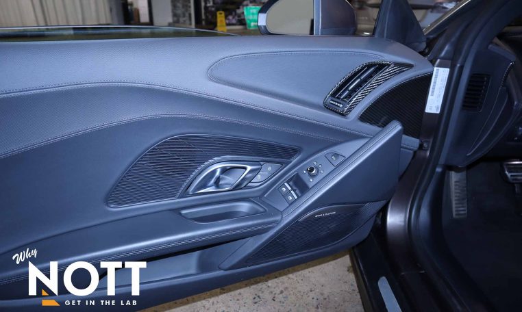 2017 AUDI R8 SPYDER V10 QUATTRO | 13-Speaker Bang & Olufsen Sound System