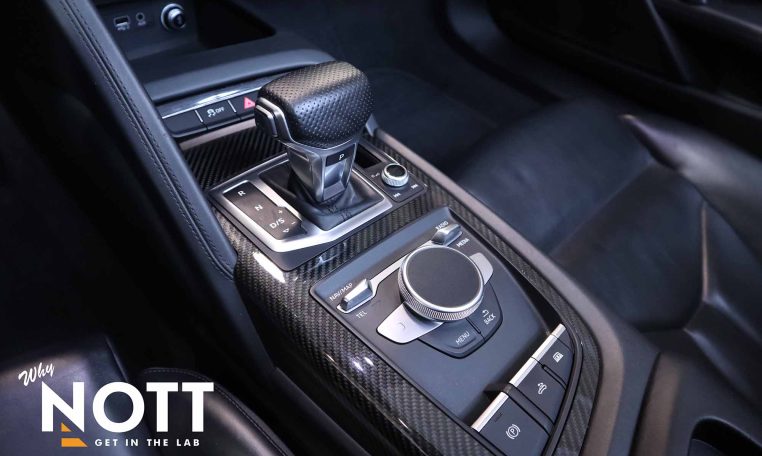 2017 AUDI R8 SPYDER V10 QUATTRO | 13-Speaker Bang & Olufsen Sound System