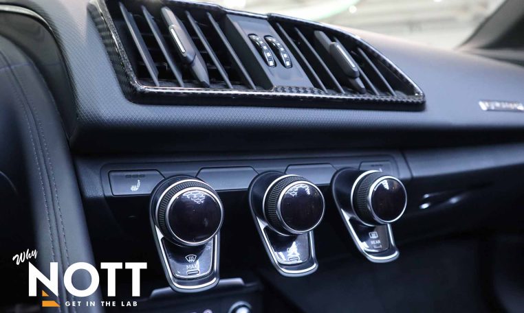 2017 AUDI R8 SPYDER V10 QUATTRO | 13-Speaker Bang & Olufsen Sound System