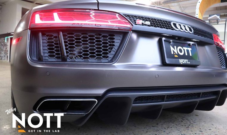 2017 AUDI R8 SPYDER V10 QUATTRO | 13-Speaker Bang & Olufsen Sound System