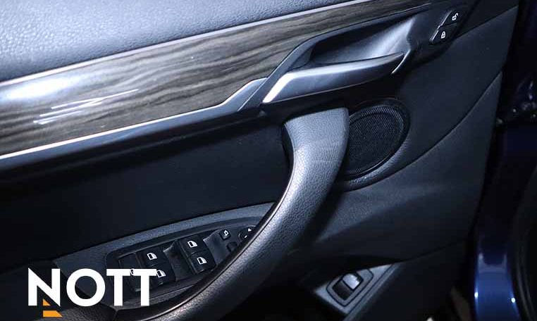 2016 BMW X1 28i xDrive 2016 BMW X1 28i