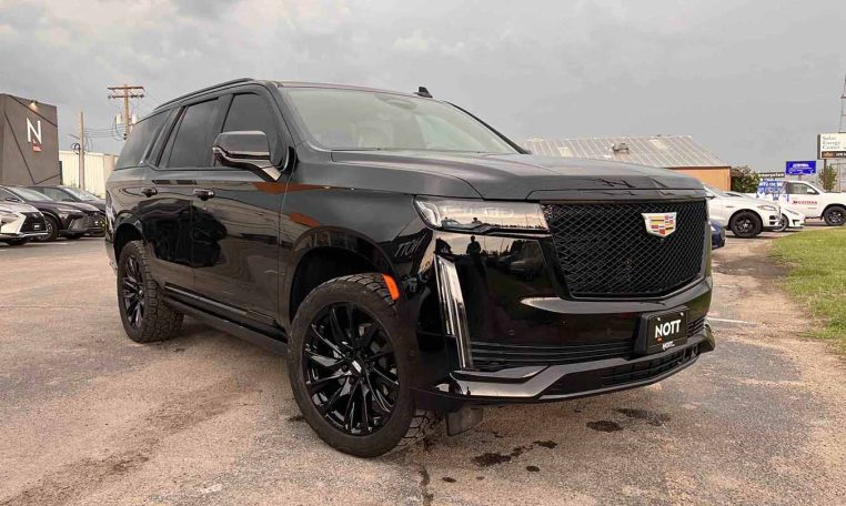 2022 CADILLAC ESCALADE Sport * APPOINTMENT ONLY* NO ACCIDENTS