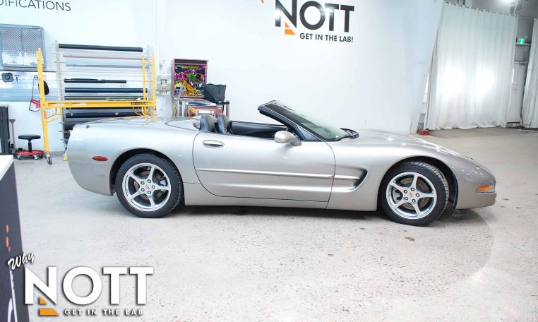 2001 CHEVROLET CORVETTE
