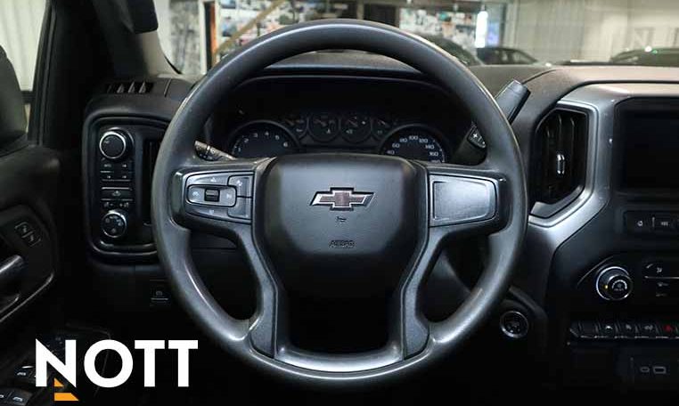 2023 CHEVROLET SILVERADO 1500 NO ACCIDENTS - LOW KM'S