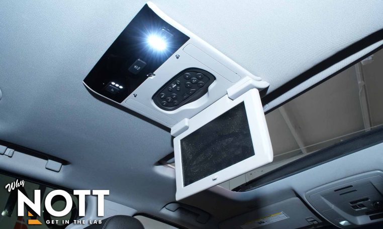 2020 CHEVROLET TAHOE Premier | Captain Seats | Rear Entertainment