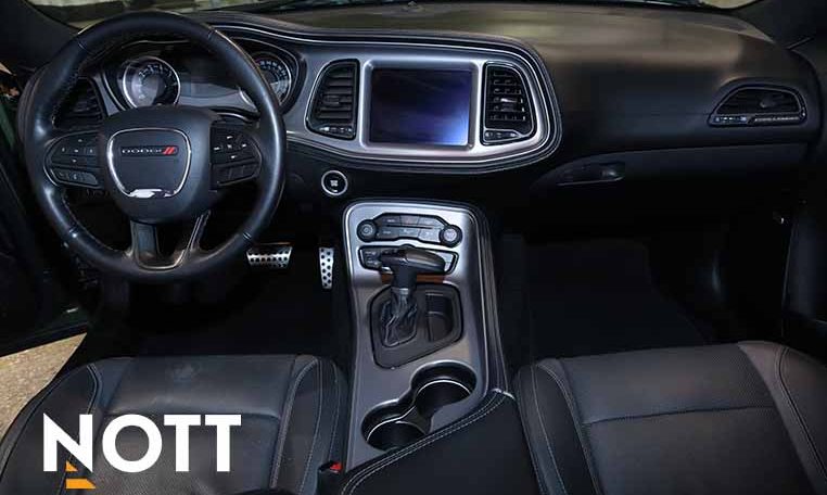 2023 DODGE Challenger SXT 2023 Dodge Challenger SXT / low KMs / No Accidents