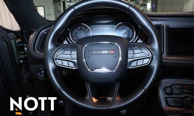 2023 DODGE Challenger SXT 2023 Dodge Challenger SXT / low KMs / No Accidents