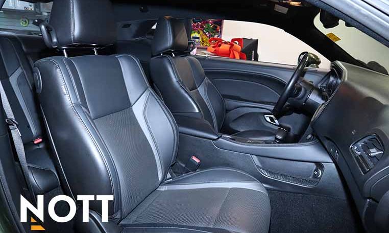 2023 DODGE Challenger SXT 2023 Dodge Challenger SXT / low KMs / No Accidents