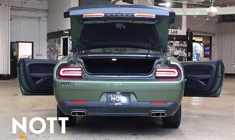 2023 DODGE Challenger SXT 2023 Dodge Challenger SXT / low KMs / No Accidents