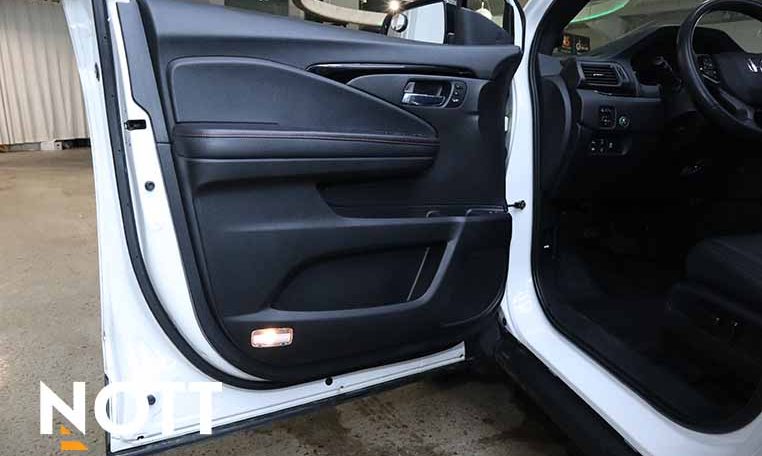 2021 HONDA PILOT BLACK EDITION | Loaded