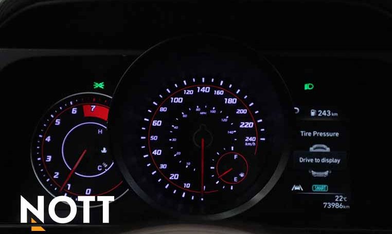 2023 HYUNDAI ELANTRA PREFERRED | ONE OWNER | FACTORY WARRANTY