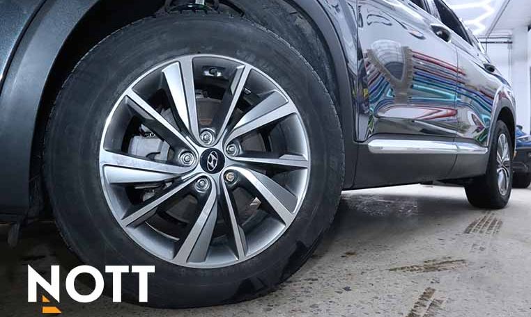 2020 HYUNDAI SANTA FE PREFERRED SECOND SET OF WINTERS ON RIMS