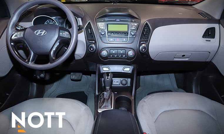 2014 HYUNDAI TUCSON GL 2014 Hyundai Tucson GL – One Owner | Super Low KM