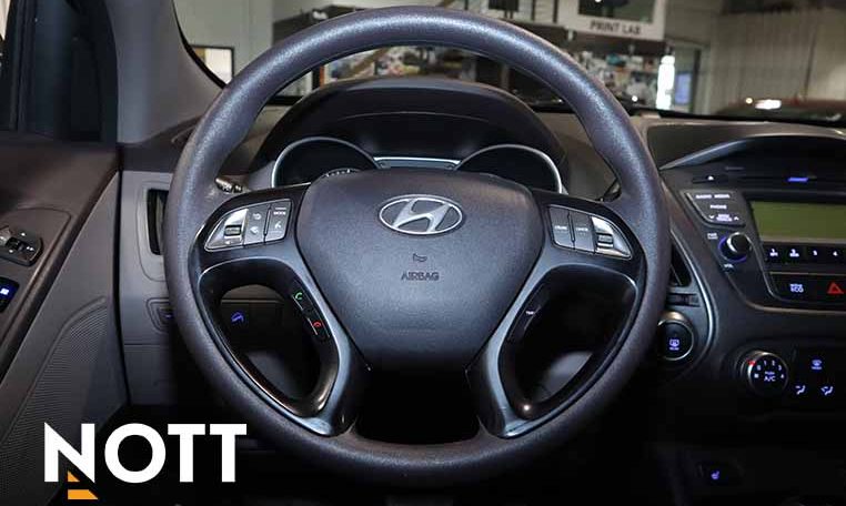 2014 HYUNDAI TUCSON GL 2014 Hyundai Tucson GL – One Owner | Super Low KM