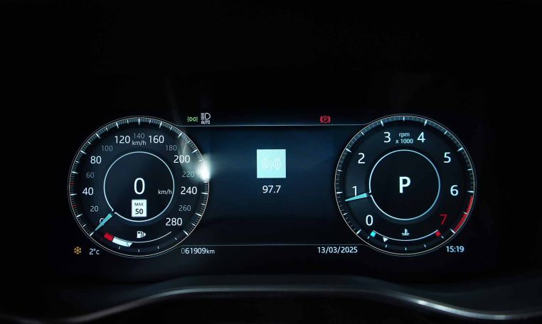 2021 JAGUAR F-Pace P400 R-DYNAMIC S | Meridian Sound | Apple CarPlay