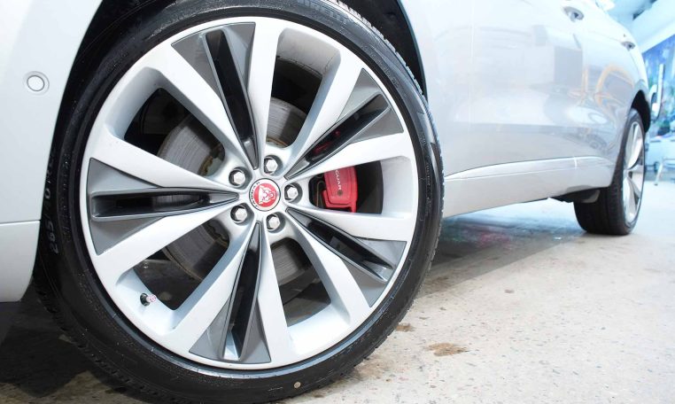 2021 JAGUAR F-Pace P400 R-DYNAMIC S | Meridian Sound | Apple CarPlay