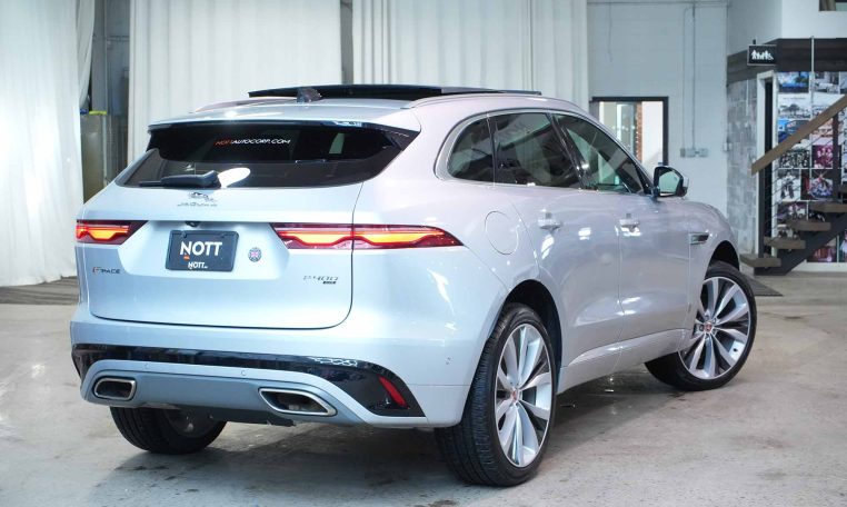 2021 JAGUAR F-Pace P400 R-DYNAMIC S | Meridian Sound | Apple CarPlay