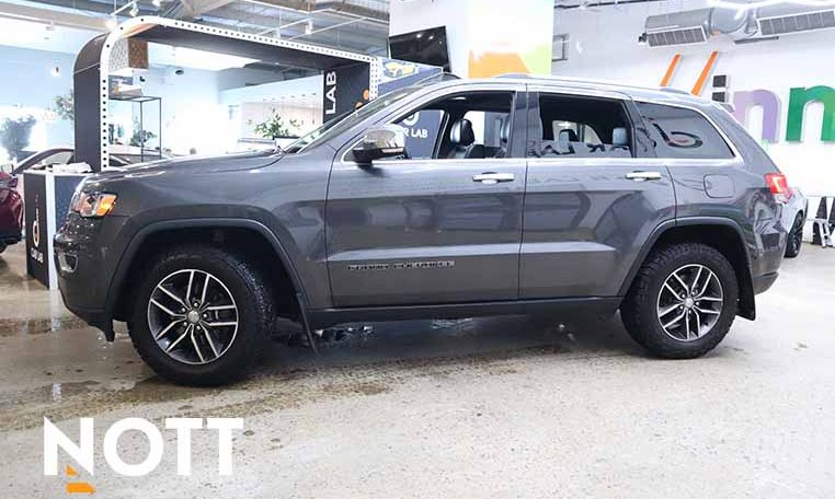 2017 JEEP GRAND CHEROKEE LIMITED