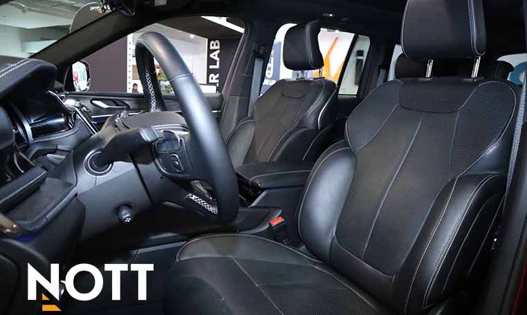 2023 JEEP GRAND CHEROKEE OVERLAND Low KMs | Fully Loaded