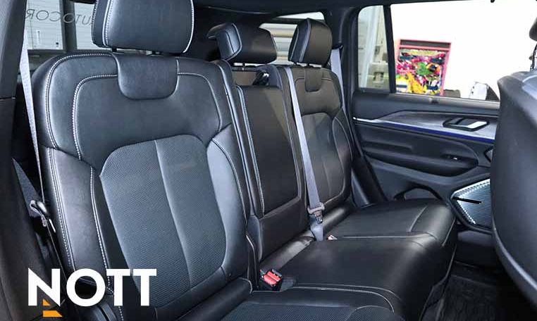 2023 JEEP GRAND CHEROKEE OVERLAND Low KMs | Fully Loaded