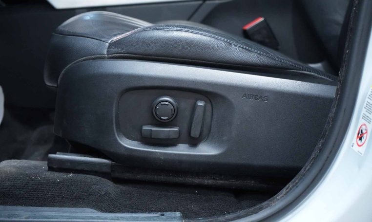 2017 LAND ROVER Evoque 5dr HB SE | All-Wheel Drive