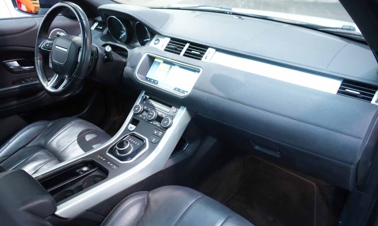 2017 LAND ROVER Evoque 5dr HB SE | All-Wheel Drive