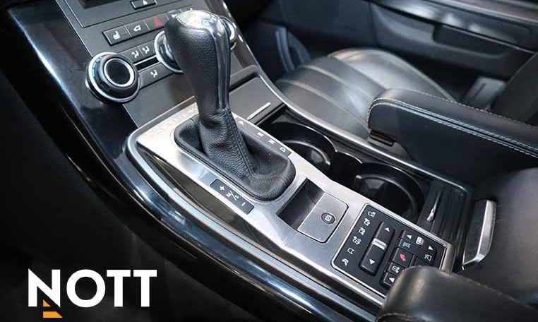 2013 LAND ROVER RANGE ROVER SPORT HSE | 2 Sets of Wheels