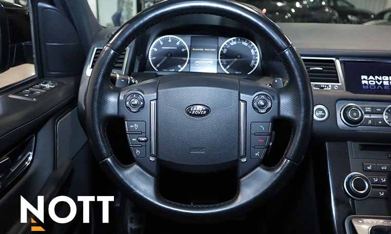 2013 LAND ROVER RANGE ROVER SPORT HSE | 2 Sets of Wheels