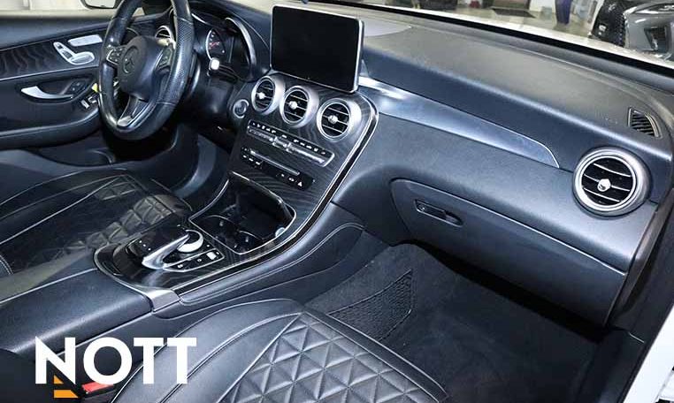 2019 MERCEDES-BENZ GLC 300 | No Accidents