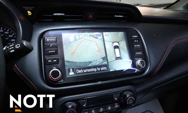 2024 NISSAN KICKS SR | 2 SETS OF WHEELS | LOCAL MB