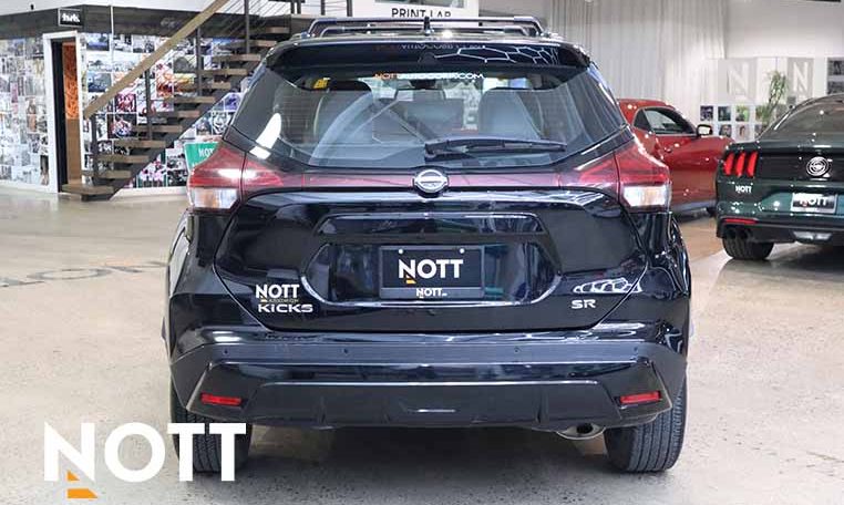 2024 NISSAN KICKS SR | 2 SETS OF WHEELS | LOCAL MB