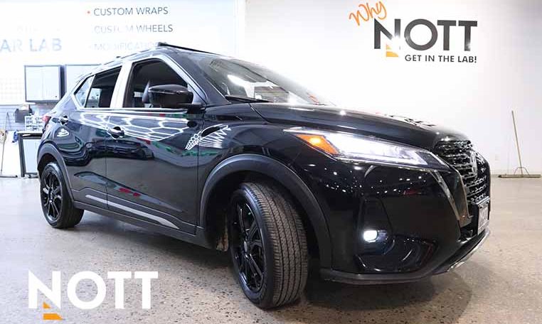 2024 NISSAN KICKS SR | 2 SETS OF WHEELS | LOCAL MB