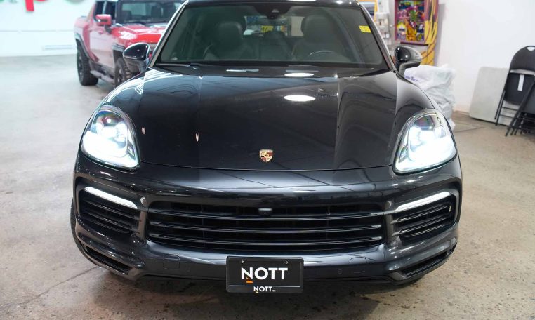 2020 PORSCHE Cayenne | All-Wheel Drive