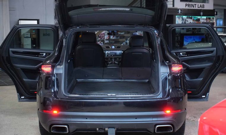 2020 PORSCHE Cayenne | All-Wheel Drive