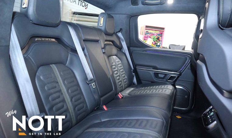 2023 RIVIAN R1T Adventure Quad-Motor Large Pack | Large Pack