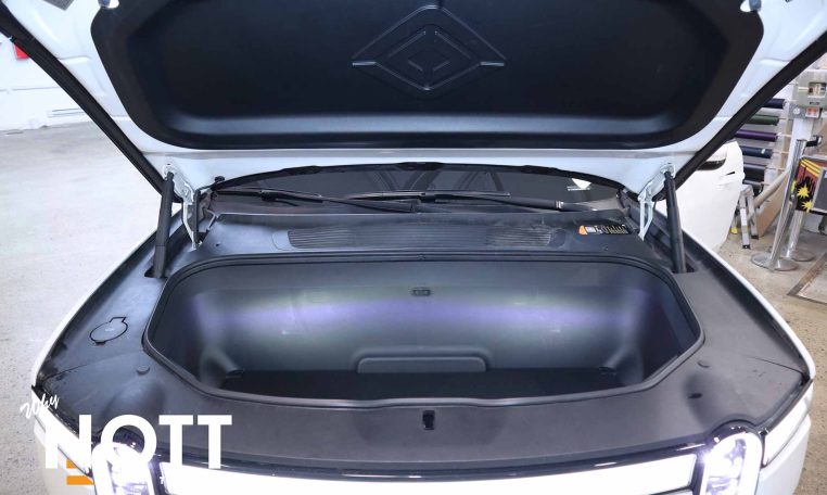 2023 RIVIAN R1T Adventure Quad-Motor Large Pack | Large Pack