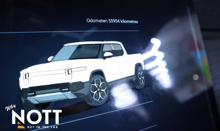 2023 RIVIAN R1T Adventure Quad-Motor Large Pack | Large Pack