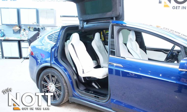 2016 TESLA Model X P 100D | Ludicrous + Mode! | No Accidents |