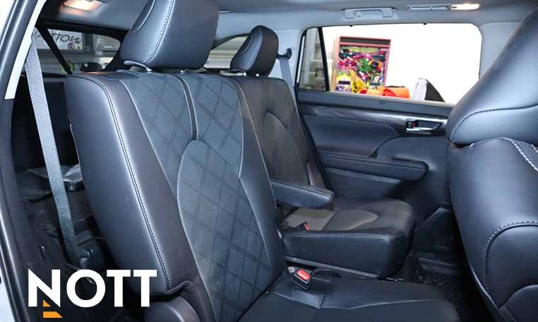 2024 TOYOTA HIGHLANDER LIMITED | No Accidents