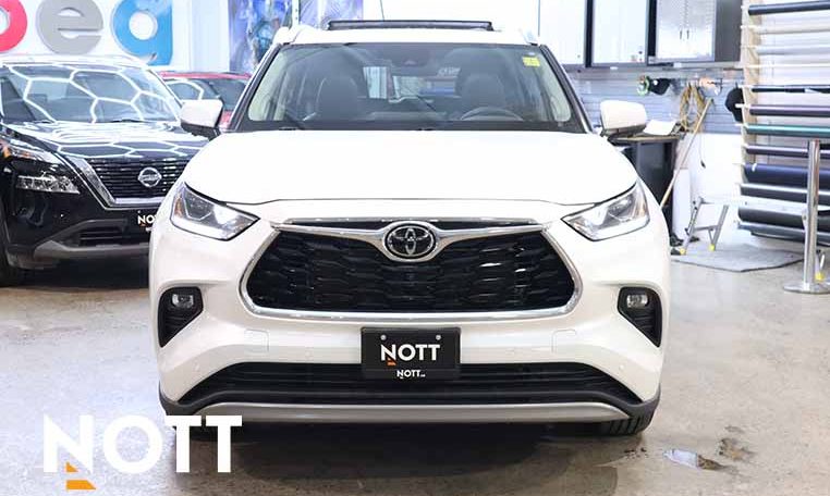 2024 TOYOTA HIGHLANDER LIMITED | No Accidents
