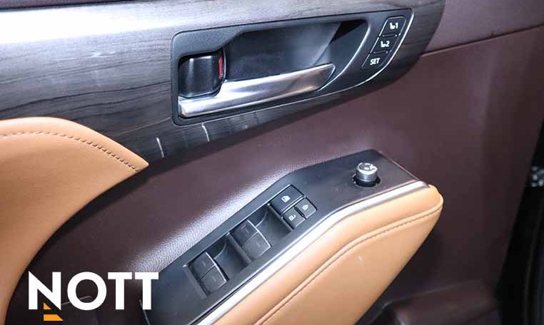 2021 TOYOTA HIGHLANDER PLATINUM | NO ACCIDENTS | NEW BRAKES AND ROTORS