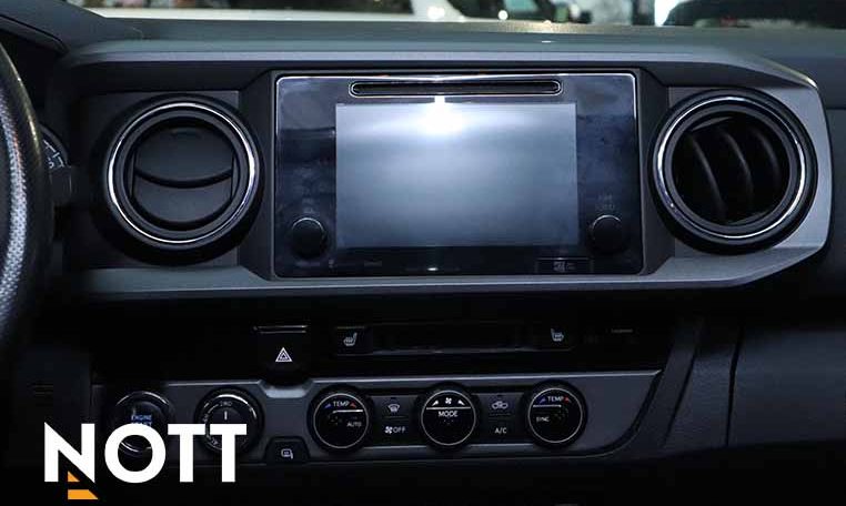 2017 TOYOTA TACOMA  DOUBLE CAB V6 LOCAL