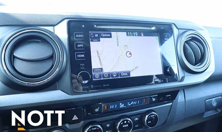 2017 TOYOTA TACOMA  DOUBLE CAB V6 LOCAL